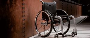 EGO : fauteuil roulant pliable