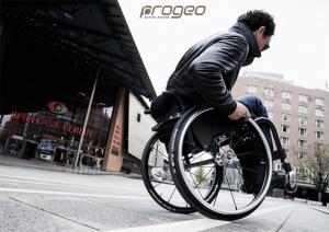 Noir2.0 : fauteuil roulant rigide