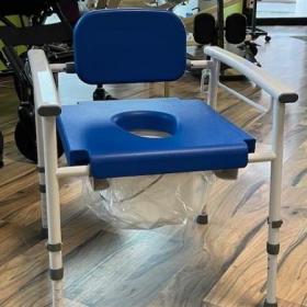 FAUTEUIL DE TOILETTES ENFANT NUVO 