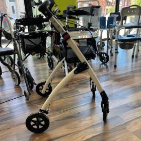ROLLATOR D'INTERIEUR NEO INDOOR 