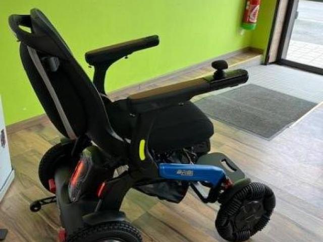 BR8L: LE NOUVEAU FAUTEUIL ROULANT ELECTRIQUE ERGO CONCEPT 