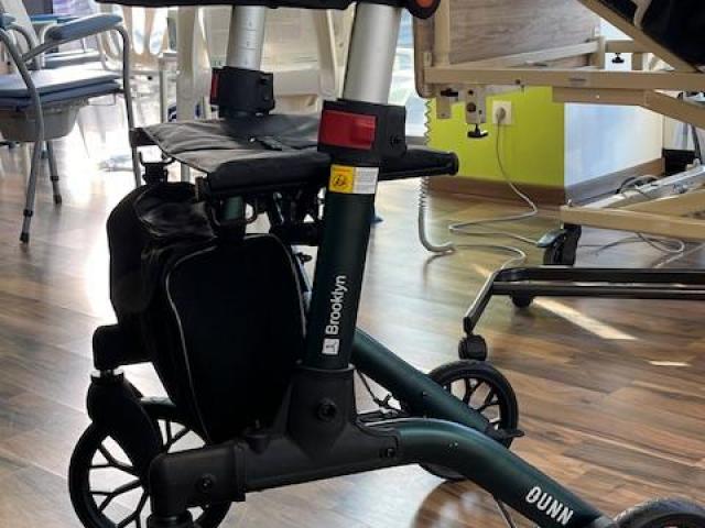 ROLLATOR BROOKLYN PNEUS SOUPLES 