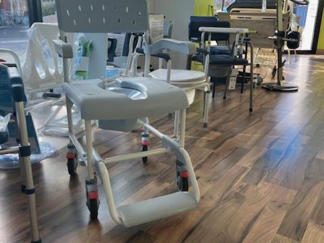 CHAISE DE DOUCHE PLUO 