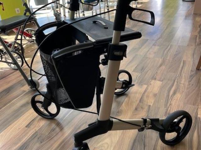 ROLLATOR GEMINO 30 Parkinson